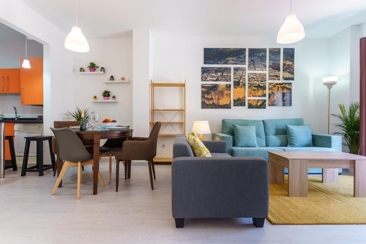 Apartamentos Baiti ロンダ エクステリア 写真