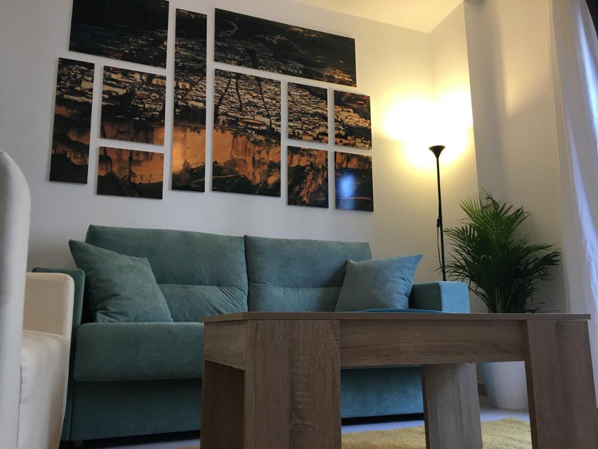 Apartamentos Baiti ロンダ エクステリア 写真